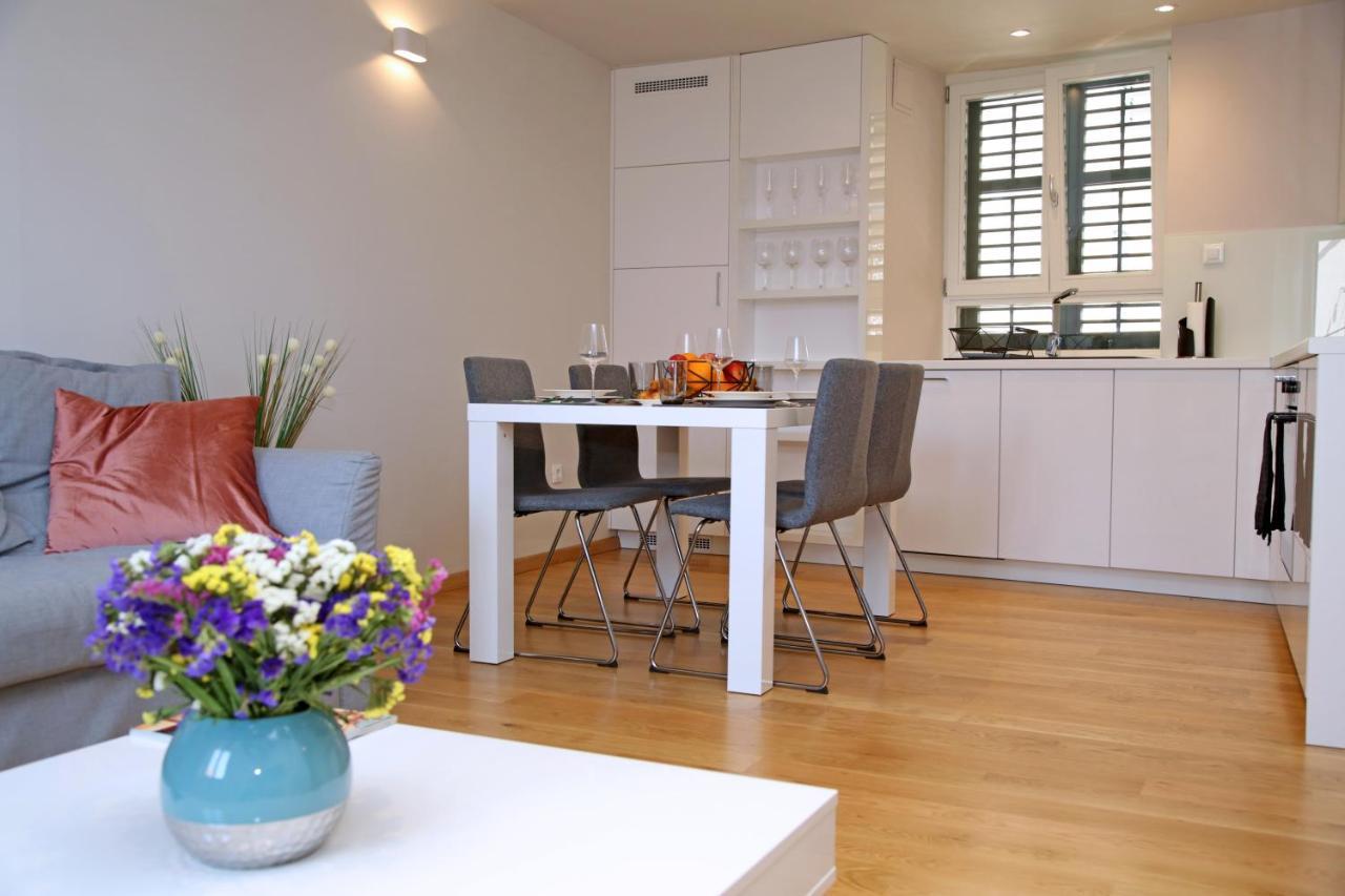 Apartment Volat ชิเบนิก ภายนอก รูปภาพ