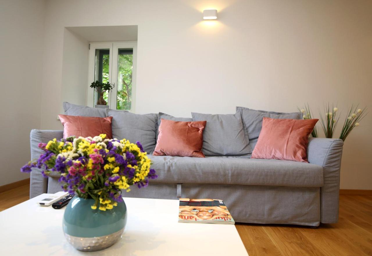 Apartment Volat ชิเบนิก ภายนอก รูปภาพ